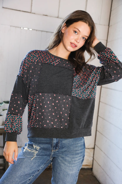 Lazy Daisies Charcoal Pullover