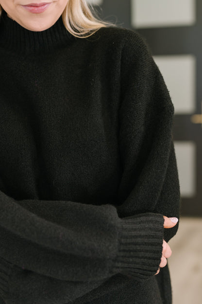 Right to the Core High Neck Pullover in Black